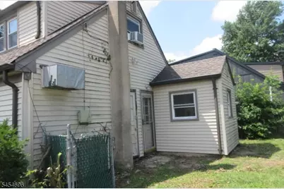 913 Briarcliff Ave, Maywood, NJ 07607 - Photo 3