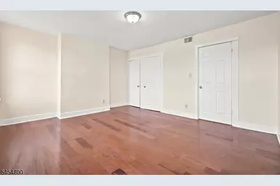 359 S 18th St, Newark, NJ 07103 - Photo 23
