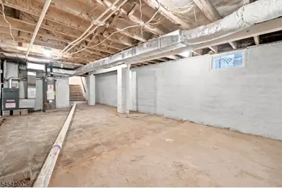 359 S 18th St, Newark, NJ 07103 - Photo 37