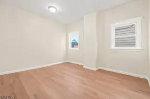 359 S 18th St, Newark, NJ 07103 - Photo 11