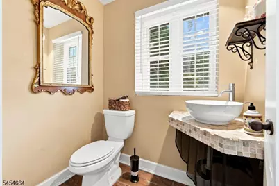 5 Budd St, Morristown, NJ 07960 - Photo 9