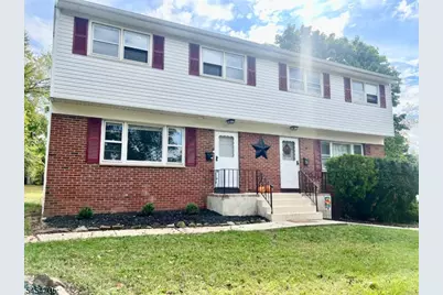 55 Lincoln Cir, Flemington, NJ 08822 - Photo 1