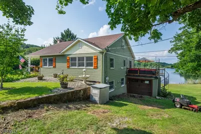 48 Lakeside Ave, Hardyston Township, NJ 07460 - Photo 5