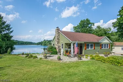48 Lakeside Ave, Hardyston Township, NJ 07460 - Photo 3