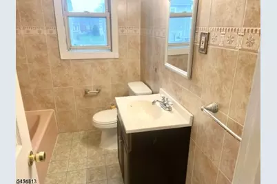 1411 Hussa St #2, Linden, NJ 07036 - Photo 7