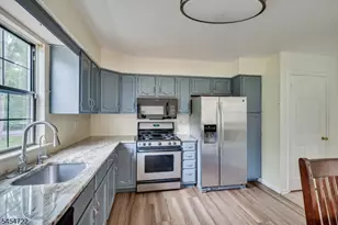 503 Timber Oaks Rd, Edison Twp., NJ 08820 - Photo 17