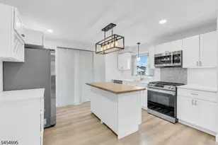 1300 Kennedy Blvd, Manville, NJ 08835 - Photo 13