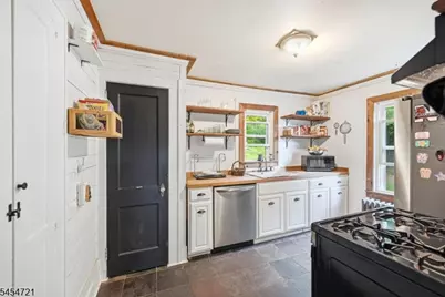 36 Hillside Ave, Newton, NJ 07860 - Photo 13