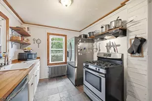 36 Hillside Ave, Newton, NJ 07860 - Photo 15