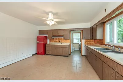 155 Beach St, Rockaway, NJ 07866 - Photo 11