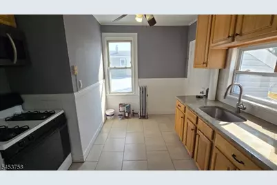 177 Watson Ave #2, West Orange Township, NJ 07052 - Photo 7