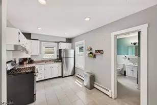 12 Capner St, Flemington, NJ 08822 - Photo 7