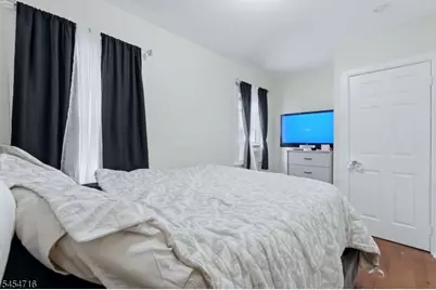 239 S 19th St, Newark, NJ 07103 - Photo 11