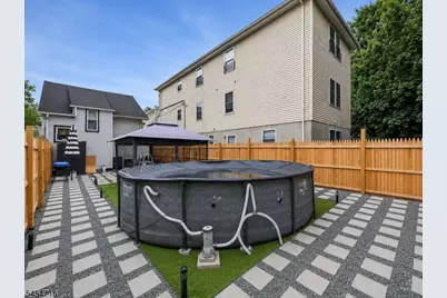 239 S 19th St, Newark, NJ 07103 - Photo 17
