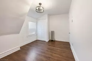 209 N 11th St, Newark, NJ 07107 - Photo 9