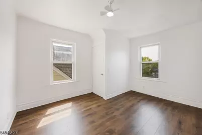209 N 11th St, Newark, NJ 07107 - Photo 11