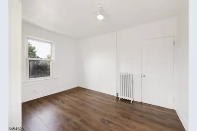 209 N 11th St, Newark, NJ 07107 - Photo 13