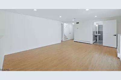 177 Truman Ter, Paramus, NJ 07652 - Photo 27