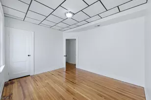 250 Elmwood Ave, East Orange, NJ 07018 - Photo 11
