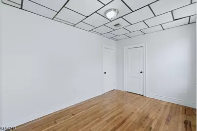 250 Elmwood Ave, East Orange, NJ 07018 - Photo 7