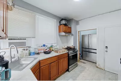 250 Elmwood Ave, East Orange, NJ 07018 - Photo 27