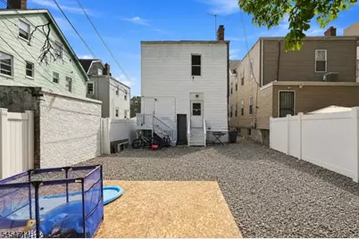 250 Elmwood Ave, East Orange, NJ 07018 - Photo 29