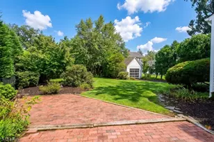 4 Doering Way, Cranford Township, NJ 07016 - Photo 17