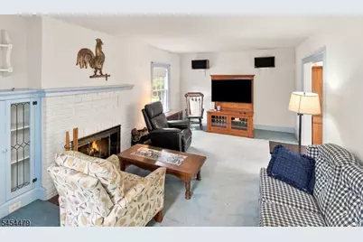 4 Doering Way, Cranford Township, NJ 07016 - Photo 3