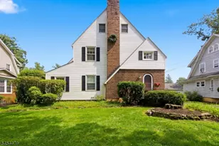 4 Doering Way, Cranford Township, NJ 07016 - Photo 1