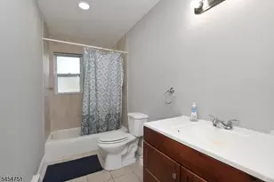808 Eves Dr, Hillsborough Township, NJ 08844 - Photo 15