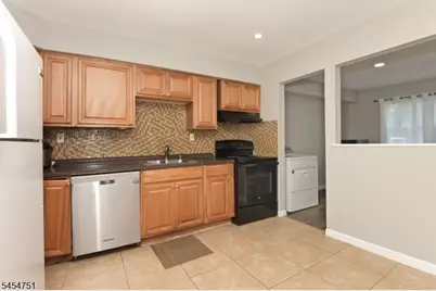 808 Eves Dr #1A, Hillsborough Township, NJ 08844 - Photo 11