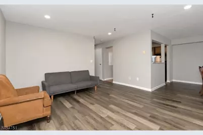 808 Eves Dr #1A, Hillsborough Township, NJ 08844 - Photo 5