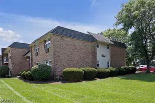 808 Eves Dr, Hillsborough Township, NJ 08844 - Photo 3