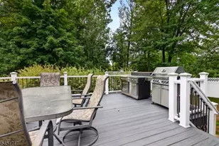 111 Woodland Rd, New Providence, NJ 07974 - Photo 31