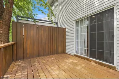 9 Bridgepointe Dr, Old Bridge Township, NJ 08879 - Photo 3