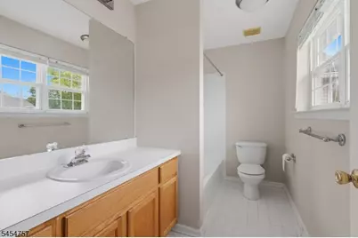 9 Bridgepointe Dr, Old Bridge Township, NJ 08879 - Photo 21
