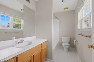 9 Bridge Pointe Dr, Old Bridge Township, NJ 08879 - Photo 21