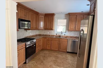 1717 W Camplain Rd, Manville, NJ 08835 - Photo 5
