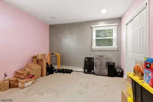 62 Pinetree Dr, Sayreville Boro, NJ 08859 - Photo 21