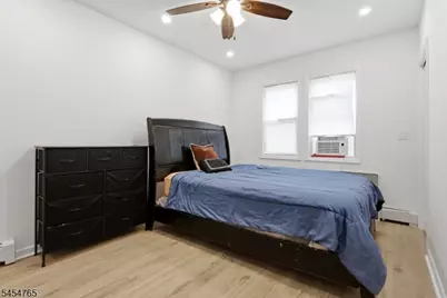 62 Pinetree Dr, Sayreville Boro, NJ 08859 - Photo 27