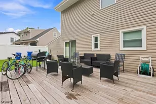 62 Pinetree Dr, Sayreville Boro, NJ 08859 - Photo 3