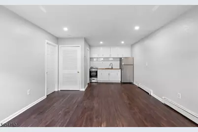 224 Macarthur Ave, Garfield, NJ 07026 - Photo 19