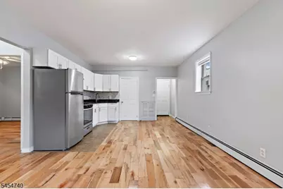 224 Macarthur Ave, Garfield, NJ 07026 - Photo 5