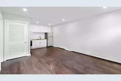 224 Macarthur Ave, Garfield, NJ 07026 - Photo 15