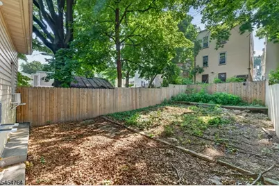 650 S 20th St, Newark, NJ 07103 - Photo 13
