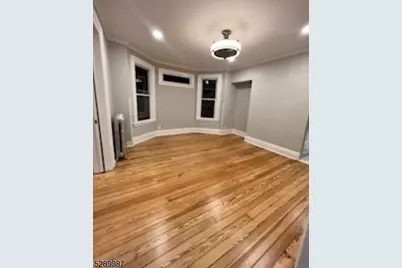 8 Swaine Pl, West Orange Township, NJ 07052 - Photo 7