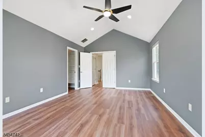 31 Bouwrey Pl, Readington, NJ 08889 - Photo 21