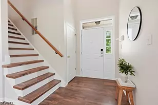 31 Bouwrey Pl, Readington, NJ 08889 - Photo 3