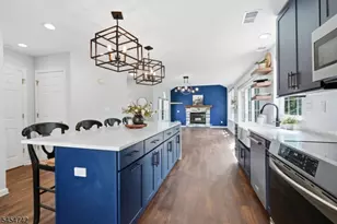 31 Bouwrey Pl, Readington, NJ 08889 - Photo 5