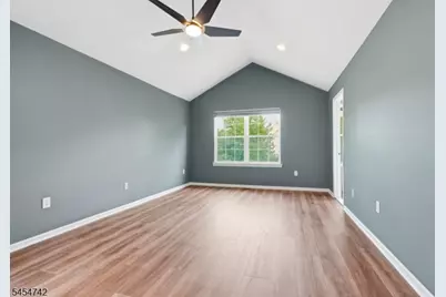 31 Bouwrey Pl, Readington, NJ 08889 - Photo 19